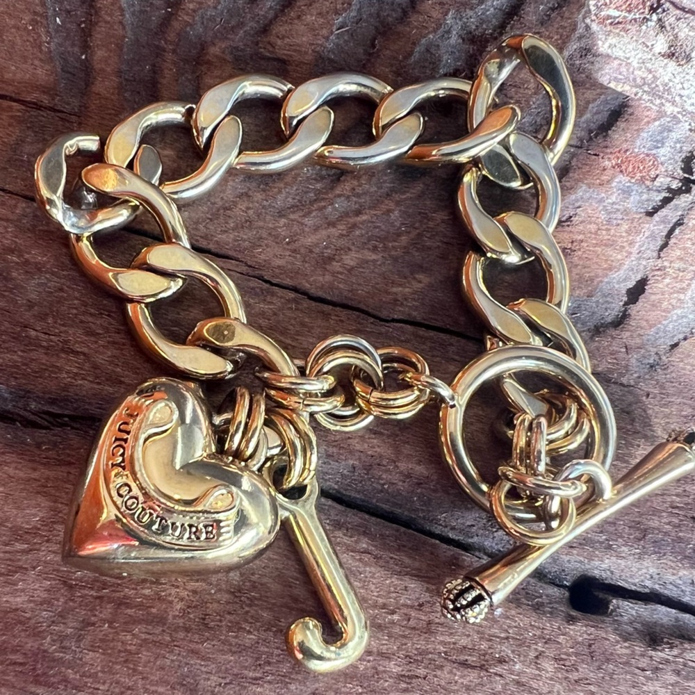 JUICY Couture Heart Locket Letter J Charm Bracelet Gold Plated Chain Link Toggle
